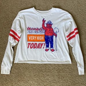 LONG SLEEVE SEMI-CROPPED TOP